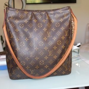 Pre-Loved Louis Vuitton Looping GM